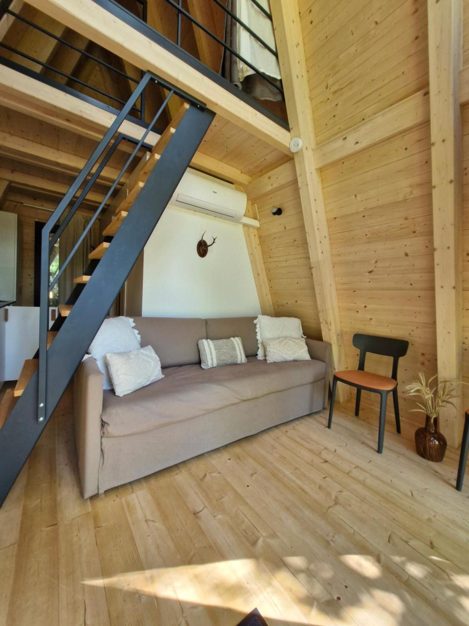 Ecolodges De Reve Dans Un Chateau De Conte De Fees Les-Trois-Moutiers Eksteriør bilde