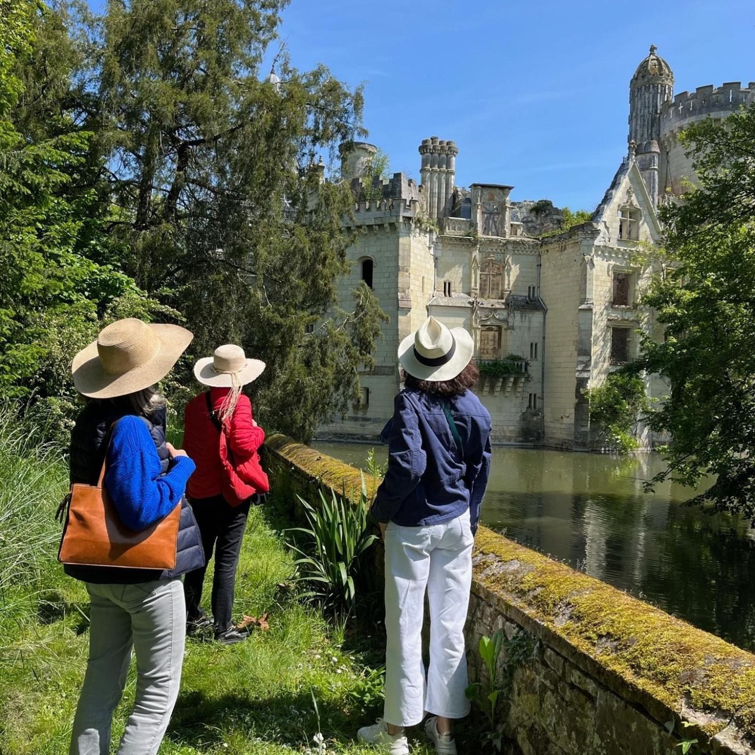 Ecolodges De Reve Dans Un Chateau De Conte De Fees Les-Trois-Moutiers Eksteriør bilde