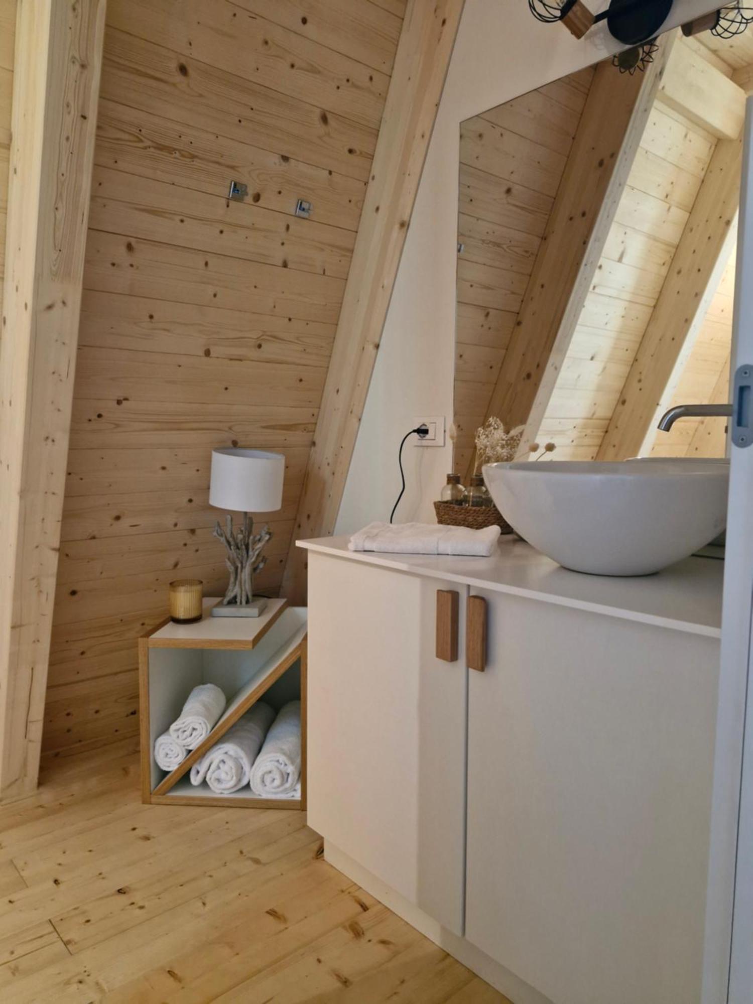 Ecolodges De Reve Dans Un Chateau De Conte De Fees Les-Trois-Moutiers Eksteriør bilde
