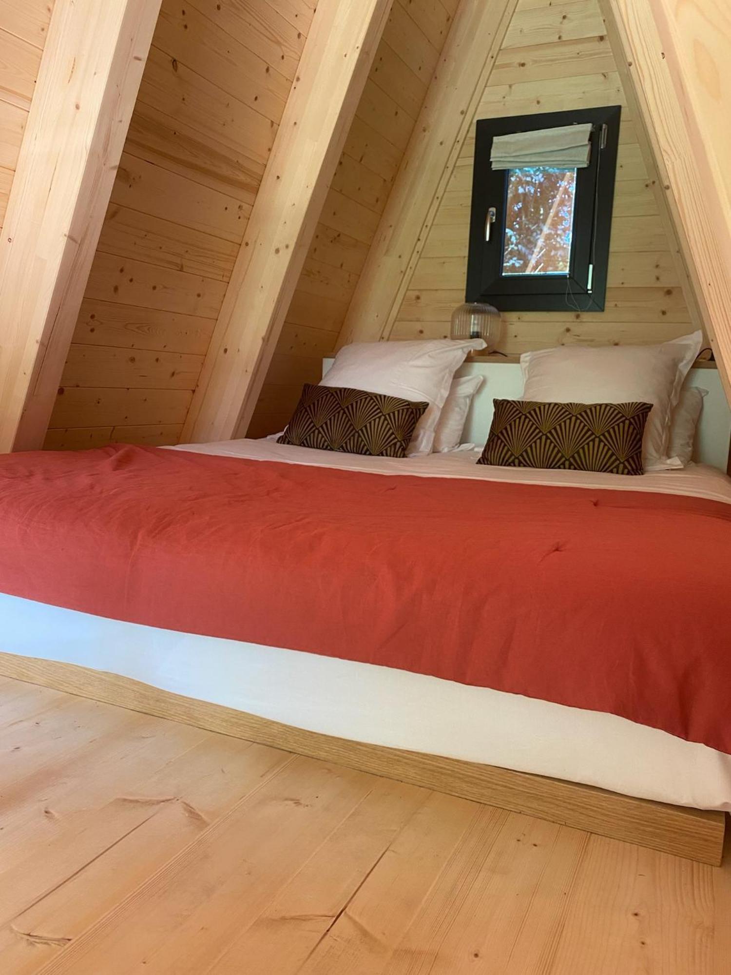 Ecolodges De Reve Dans Un Chateau De Conte De Fees Les-Trois-Moutiers Eksteriør bilde